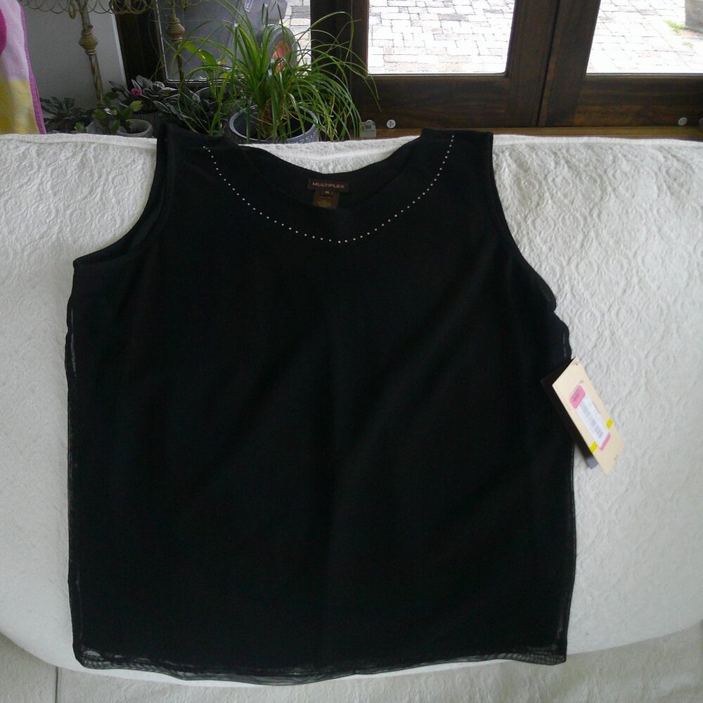 Medium Sleeveless Top